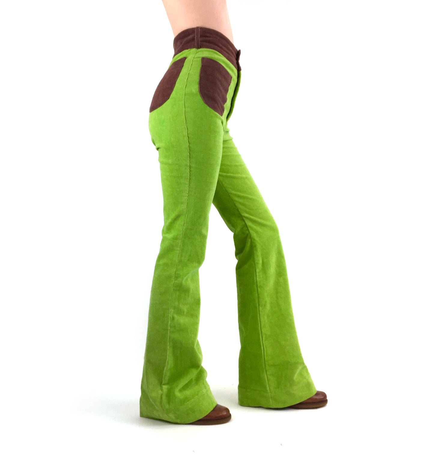 The Contrast Corduroy Flare Pant in Pistachio – Boogie Child